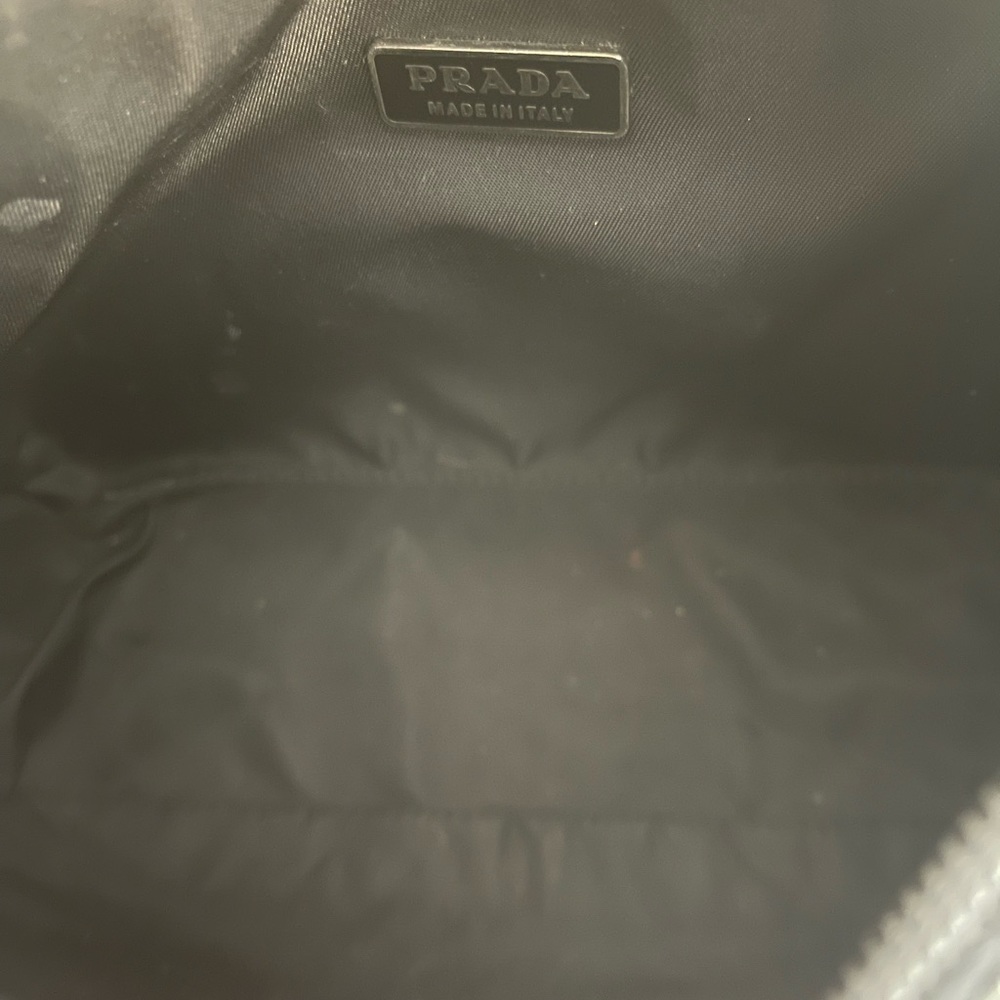 Vintage Prada mini nylon bag - Picture 3 of 14